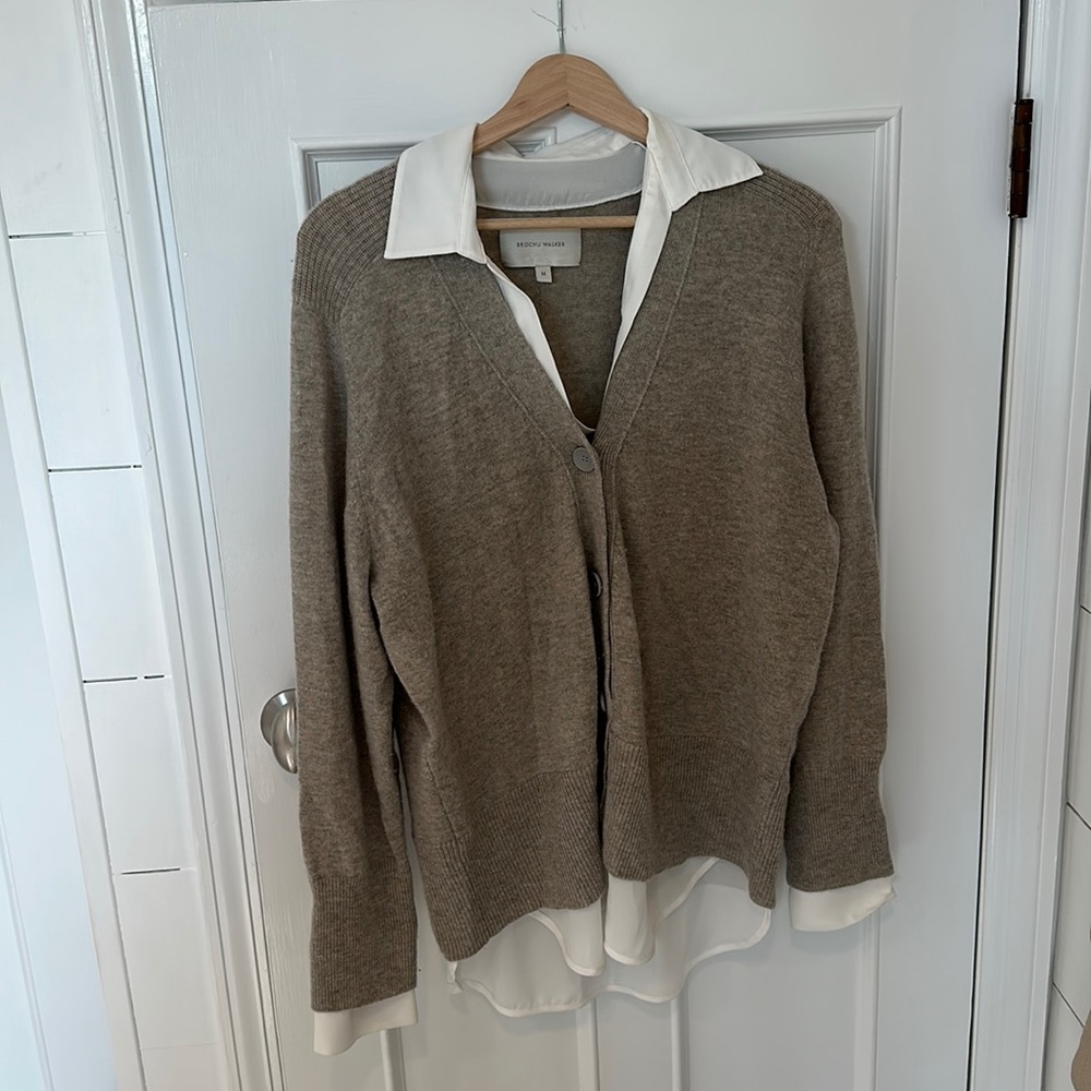 Brochu Walker Callie layered look